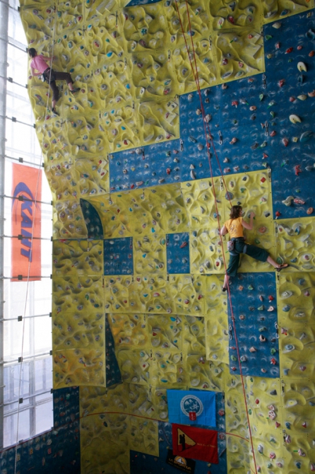 Открытый чемпионат МЭИ по скалолазанию памяти С. Гурякова. 17.04.11. Фотоальбом. (Скалолазание, альпклуб мэи, фаис москвы)