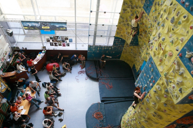 Открытый чемпионат МЭИ по скалолазанию памяти С. Гурякова. 17.04.11. Фотоальбом. (Скалолазание, альпклуб мэи, фаис москвы)