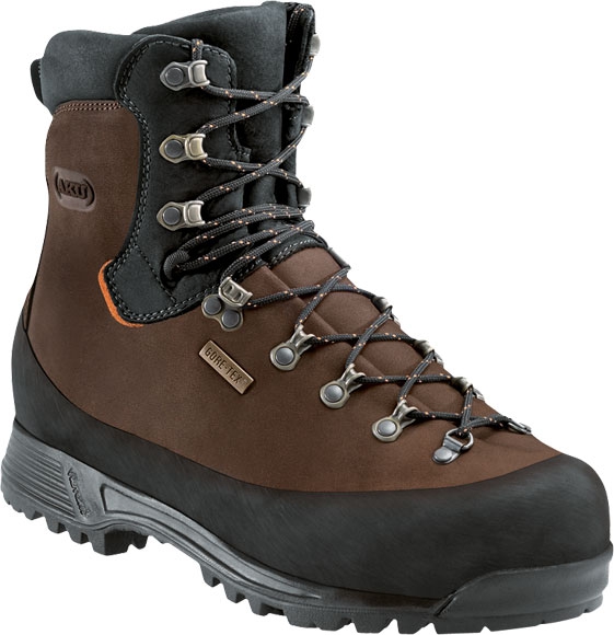 Аукцион снаряжения: Кто едет в горы в AKU? (ботинки, снаряжение)