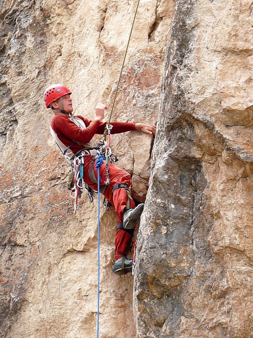 САМОЛЕТЫ ЛЕТЯТ В ДЮШАНБЕ. Часть 2. (Альпинизм, замин-карор, чемпионат снг, таджикистан, связки, школа)