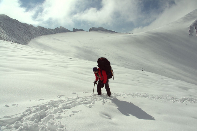 Краткий отчет о комплексной экспедиции МАИ на Китайский Памир летом 2011 г. (Альпинизм, долкун-музтаг, кокосель, комплексная экспедиция маи на китайский памир, кызылсель, музтаг-ата)
