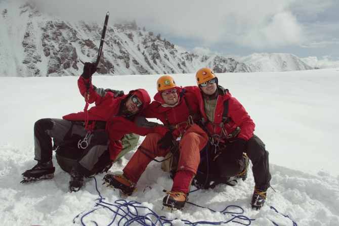 Краткий отчет о комплексной экспедиции МАИ на Китайский Памир летом 2011 г. (Альпинизм, долкун-музтаг, кокосель, комплексная экспедиция маи на китайский памир, кызылсель, музтаг-ата)