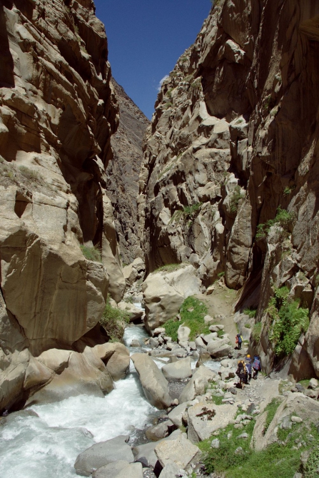 Краткий отчет о комплексной экспедиции МАИ на Китайский Памир летом 2011 г. (Альпинизм, долкун-музтаг, кокосель, комплексная экспедиция маи на китайский памир, кызылсель, музтаг-ата)