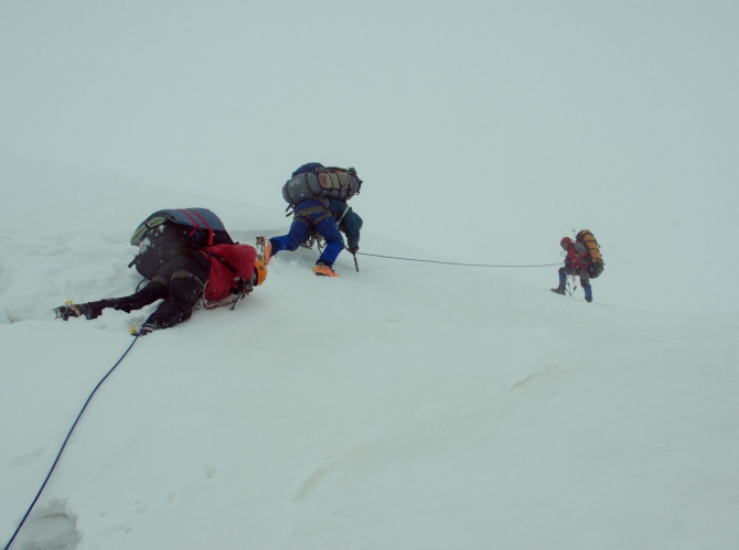 Краткий отчет о комплексной экспедиции МАИ на Китайский Памир летом 2011 г. (Альпинизм, долкун-музтаг, кокосель, комплексная экспедиция маи на китайский памир, кызылсель, музтаг-ата)