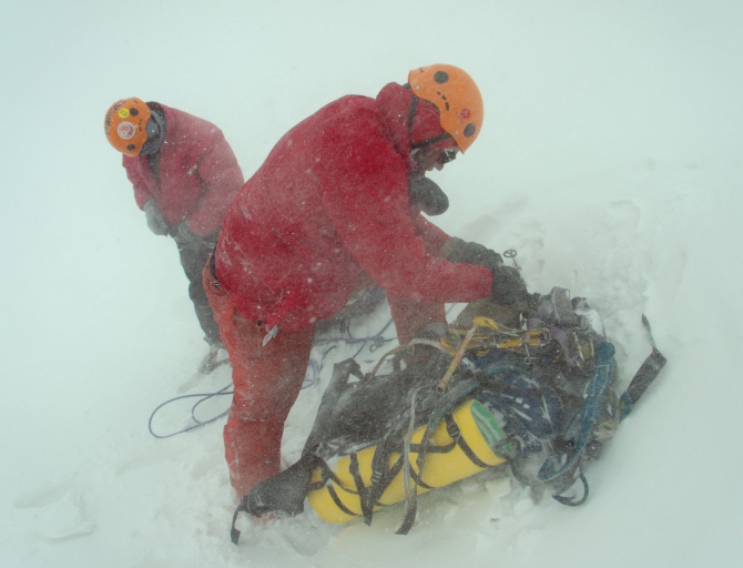 Краткий отчет о комплексной экспедиции МАИ на Китайский Памир летом 2011 г. (Альпинизм, долкун-музтаг, кокосель, комплексная экспедиция маи на китайский памир, кызылсель, музтаг-ата)