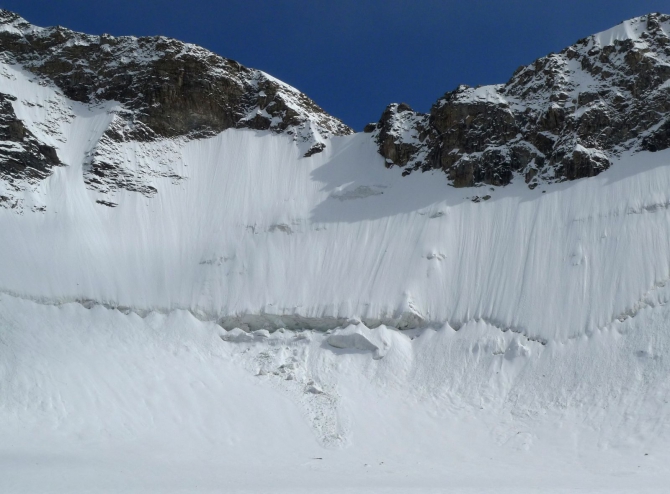 Краткий отчет о комплексной экспедиции МАИ на Китайский Памир летом 2011 г. (Альпинизм, долкун-музтаг, кокосель, комплексная экспедиция маи на китайский памир, кызылсель, музтаг-ата)