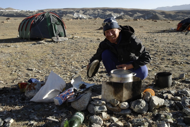 Краткий отчет о комплексной экспедиции МАИ на Китайский Памир летом 2011 г. (Альпинизм, долкун-музтаг, кокосель, комплексная экспедиция маи на китайский памир, кызылсель, музтаг-ата)