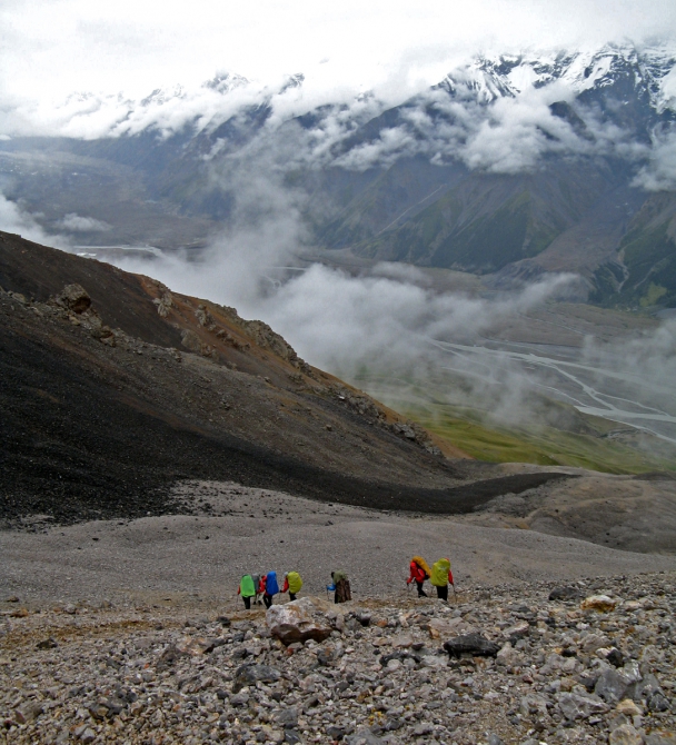 Полный фотоотчёт проекта Полёт над Тянь-Шанем. (Альпинизм, иныльчек, победа, турклуб маи, пик победы, центральный тянь-шань, озеро мерцбахера, сарыджас, пик пионер)