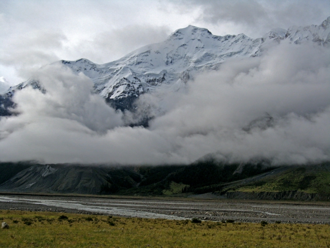 Полный фотоотчёт проекта Полёт над Тянь-Шанем. (Альпинизм, иныльчек, победа, турклуб маи, пик победы, центральный тянь-шань, озеро мерцбахера, сарыджас, пик пионер)