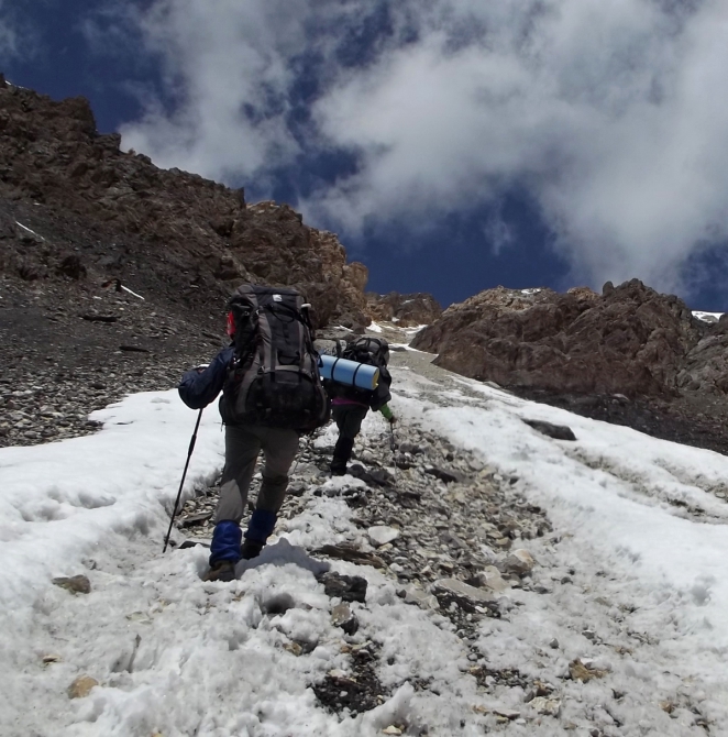 Полный фотоотчёт проекта Полёт над Тянь-Шанем. (Альпинизм, иныльчек, победа, турклуб маи, пик победы, центральный тянь-шань, озеро мерцбахера, сарыджас, пик пионер)