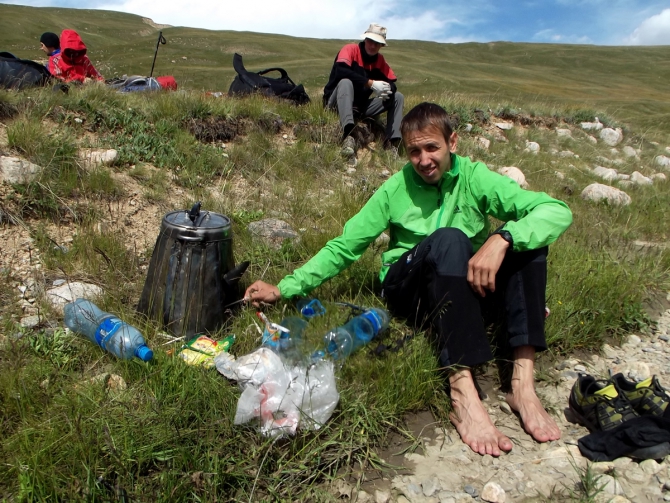 Полный фотоотчёт проекта Полёт над Тянь-Шанем. (Альпинизм, иныльчек, победа, турклуб маи, пик победы, центральный тянь-шань, озеро мерцбахера, сарыджас, пик пионер)