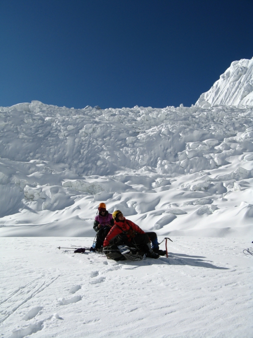 Полный фотоотчёт проекта Полёт над Тянь-Шанем. (Альпинизм, иныльчек, победа, турклуб маи, пик победы, центральный тянь-шань, озеро мерцбахера, сарыджас, пик пионер)