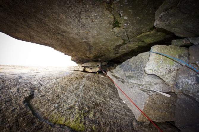 «Трансерфинг» на Аксу (Альпинизм, rapt-team., 5217, северная стена аксу, нефедов андрей, нефедов сергей, freeclimbing, rapt, grivel, sivera, свободное лазание, scarpa)