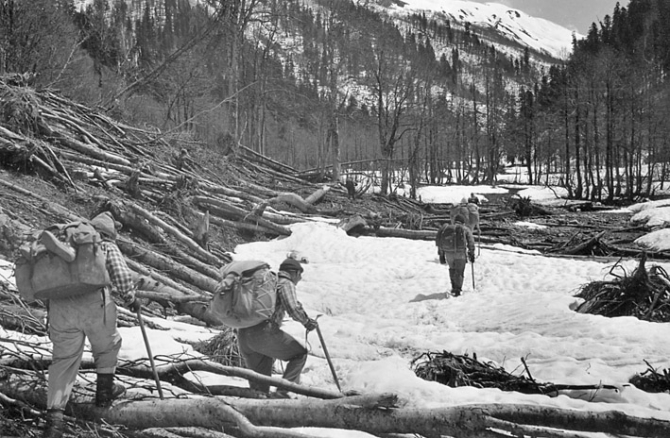 ГОРНЫЕ ТРОПЫ АКАДЕМИКА ТРУТНЕВА (Горный туризм)