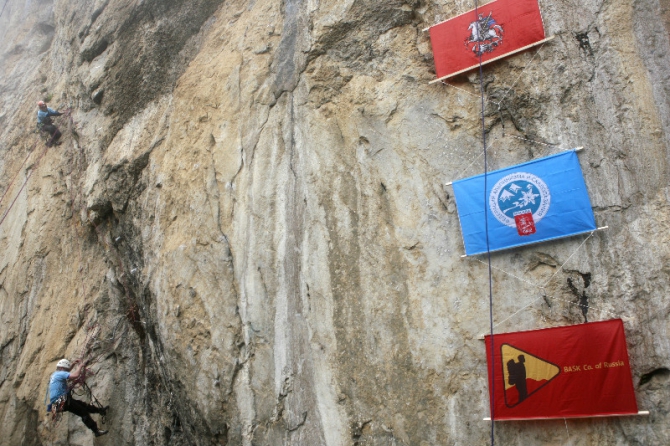 Чемпионат Москвы по альпинизму в скальном классе "Малые Горы 2011". Как это было. (фаис москвы, соревнования в альпинизме, венто., альпиндустрия, баск)