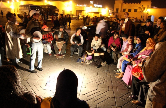 Марокко - скалолазание в каньоне Тодры. Зеленый чай с мятой. (Альпинизм)