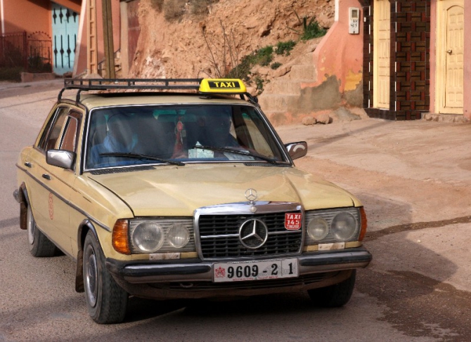 Марокко - скалолазание в каньоне Тодры. Зеленый чай с мятой. (Альпинизм)