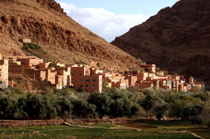 Марокко - скалолазание в каньоне Тодры. Зеленый чай с мятой. (Альпинизм)