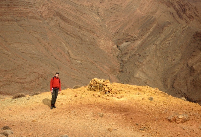 Марокко - скалолазание в каньоне Тодры. Зеленый чай с мятой. (Альпинизм)