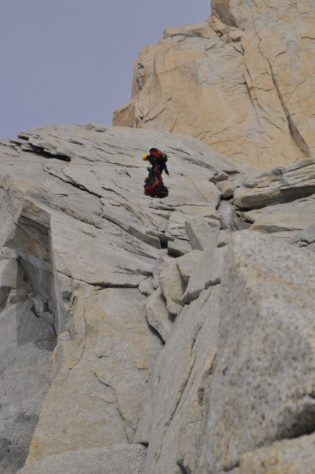 ПотоГония на на юго-восточной стене Пуансенота (Альпинизм, poincenot, climbing, new route, first ascent, дашкевич, серегин, дмитриенко, русский путь, патагония, первопроход, стена)