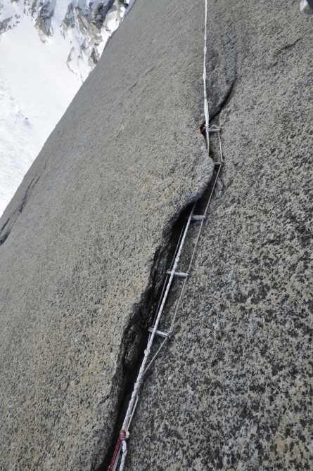 ПотоГония на на юго-восточной стене Пуансенота (Альпинизм, poincenot, climbing, new route, first ascent, дашкевич, серегин, дмитриенко, русский путь, патагония, первопроход, стена)