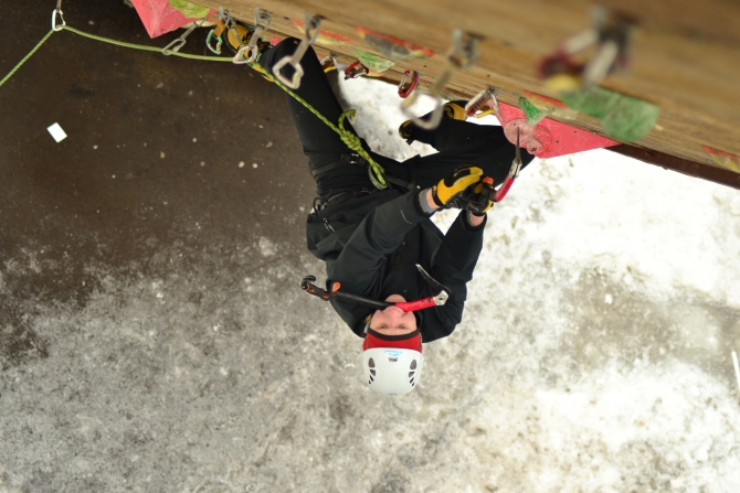 немного фоток с квалификации Black Diamond Dry Tool Fight 2012 (Ледолазание/drytoolling, драйтулинг)