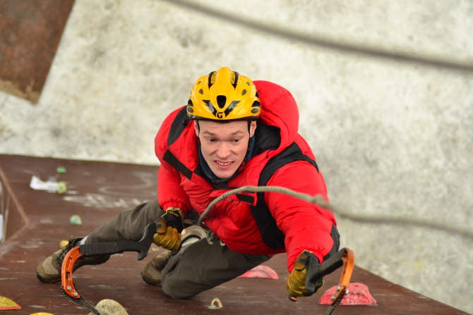 немного фоток с квалификации Black Diamond Dry Tool Fight 2012 (Ледолазание/drytoolling, драйтулинг)