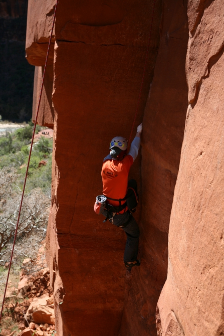 Zion Woman. Сегодня стартовали первые две команды спортсменов (Альпинизм, zion women climbing fest)