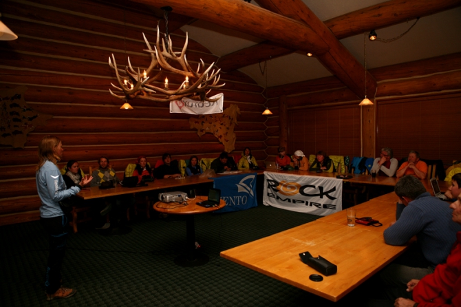 Zion Woman. Сегодня стартовали первые две команды спортсменов (Альпинизм, zion women climbing fest)