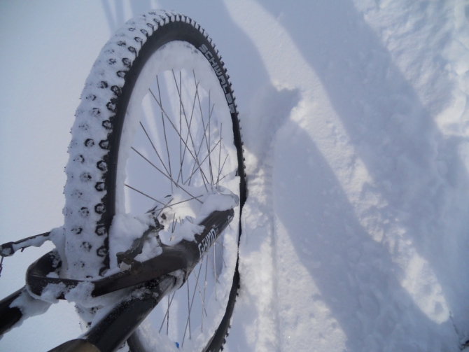 "Siberian Black Ice Race" как я проехал на велосипеде 1000 км за два месяца (Путешествия, байкал, лед, гонка)