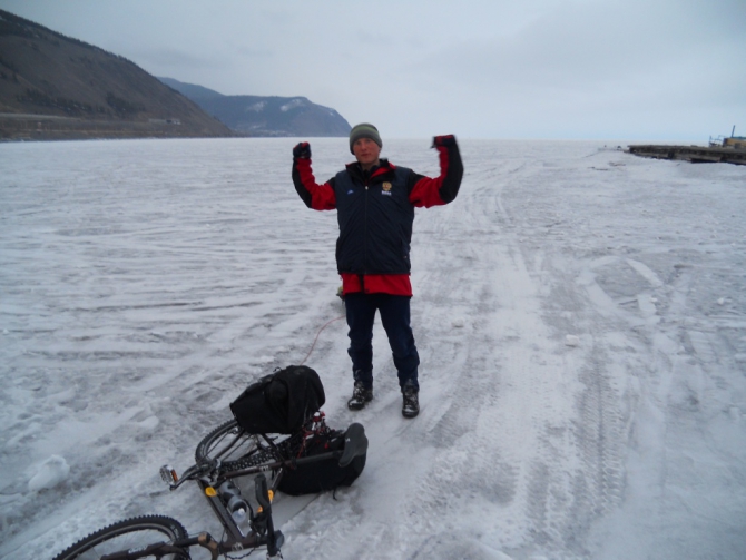 "Siberian Black Ice Race" как я проехал на велосипеде 1000 км за два месяца (Путешествия, байкал, лед, гонка)