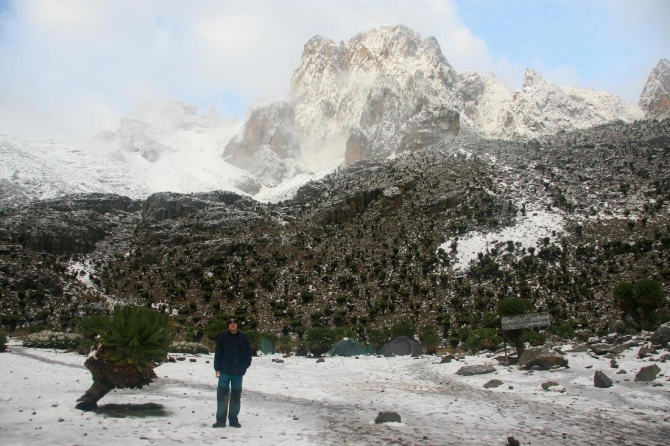 Гора Кения (Путешествие в колыбель Обамы - 3, Горный туризм, абердаре, батиан, африка)