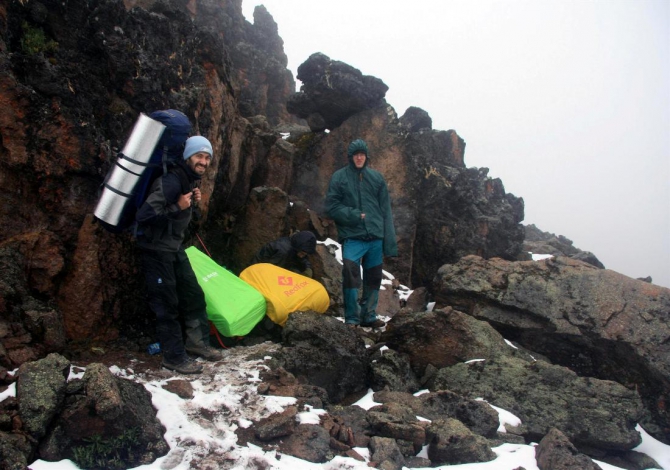Гора Кения (Путешествие в колыбель Обамы - 4, Горный туризм, абердаре, батиан, африка)