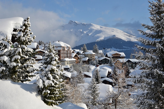 Powder Day Geographics: по следам агента 007 в Murren-Schilthorn (Бэккантри/Фрирайд, швейцария, катя коровина, андрей арсеев, алексей кислов, михаил малюгин, алексей логинов)