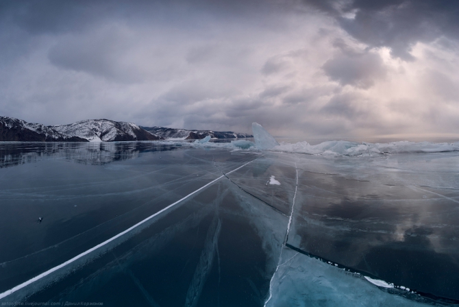 Экспедиция на коньках по льду Байкала (Бэккантри/Фрирайд, коньки, зима)