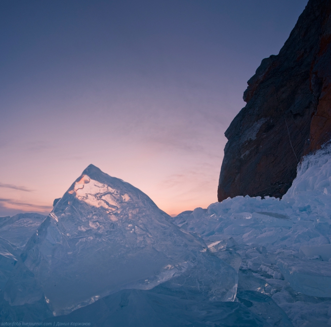 Экспедиция на коньках по льду Байкала (Бэккантри/Фрирайд, коньки, зима)