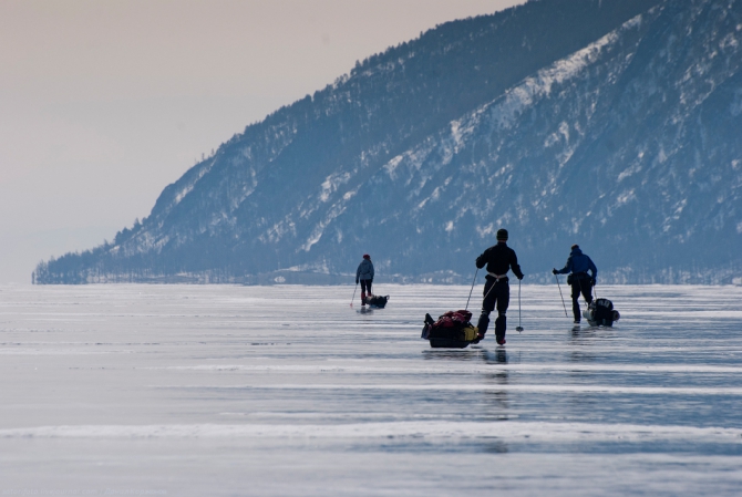 Экспедиция на коньках по льду Байкала (Бэккантри/Фрирайд, коньки, зима)