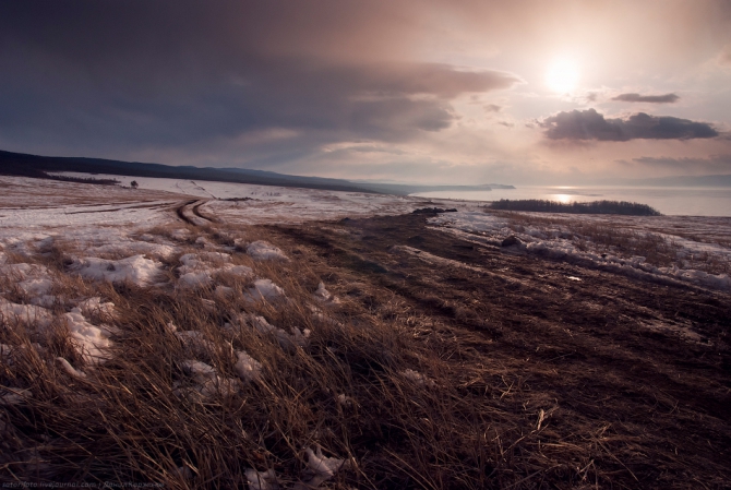 Экспедиция на коньках по льду Байкала (Бэккантри/Фрирайд, коньки, зима)