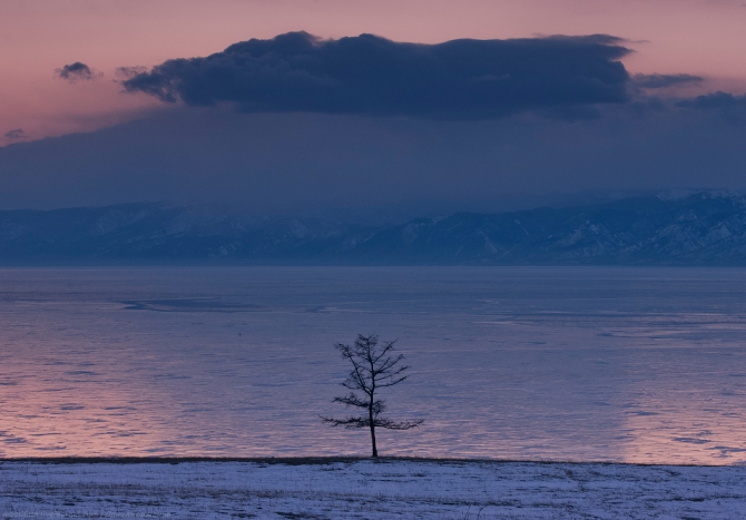 Экспедиция на коньках по льду Байкала (Бэккантри/Фрирайд, коньки, зима)