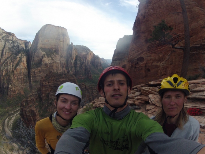Zion Woman. Соревновательня часть на финишной прямой. (Альпинизм, zion women climbing fest)