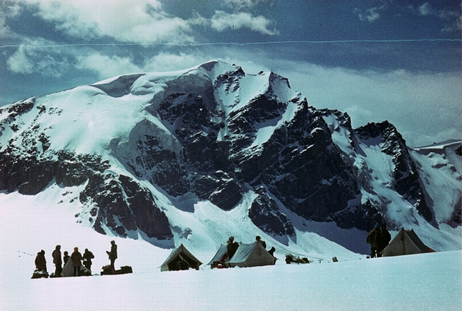 НОСТАЛЬГИЯ ПО ТЯНЬ-ШАНЮ. (Горный туризм, тянь-шань, терскей, маи)