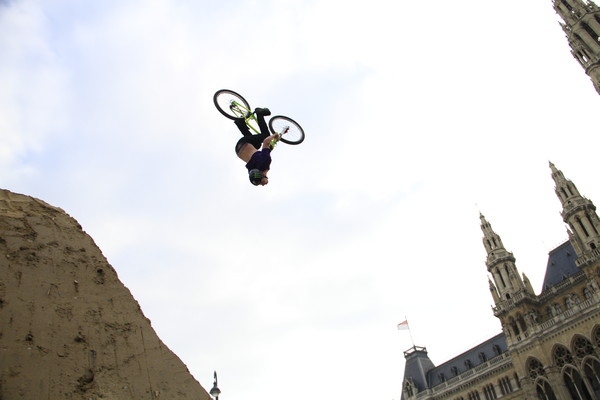 Vienna Air King 2012 Паша Алехин и друзья. (соревнования)