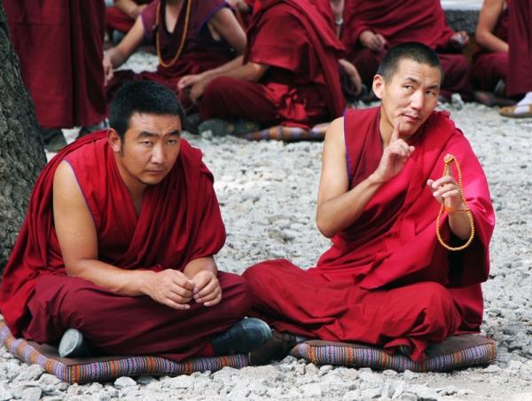 История про монахов монастыря Сера. Пасхальное повествование. (Путешествия, монастырь сера, лхасса, тибет)