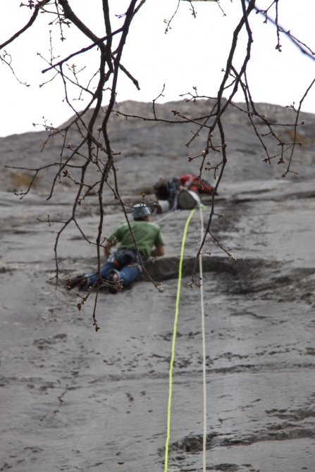 Первый курс "BigWall + ИТО". Итоги. (Альпинизм, нефедов, крым, тышлар, зуб морчеки, sivera team, школа роупджампинга, интенсивный курс, сивера, grivel, морчека, скалолазные маршруты, центр)