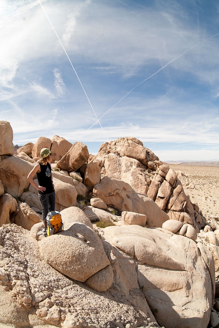 Оставляя суету городов... (Альпинизм, joshua tree, америка, zion women, джошуа)