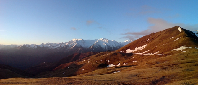 Майская прогулка по Приэльбрусью 2012 (Горный туризм)