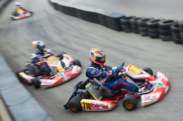 Битва картингистов. Red Bull Kart Fight впервые в России!