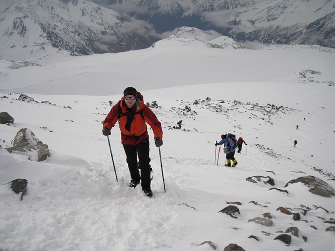 Человек – это самое дорогое, что может быть (Альпинизм, высотные судьи, александр осипов, redfox elbrus race)