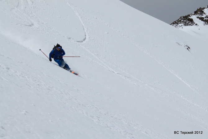 "И на сыртах* растут цветочки!" По мотивам backcountry маевки Терскей 2012 (Бэккантри/Фрирайд, freeride, лагерь, киргизия, mountainpro)