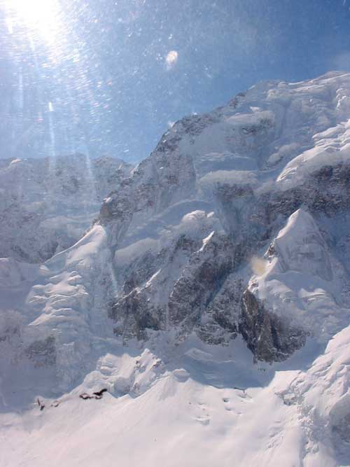 Спасательные работы на Джанги-Тау 11.03-15.03 2007. Хроника в изложении Сергея Веденина. (Альпинизм, аварии, безенги, спасработы)